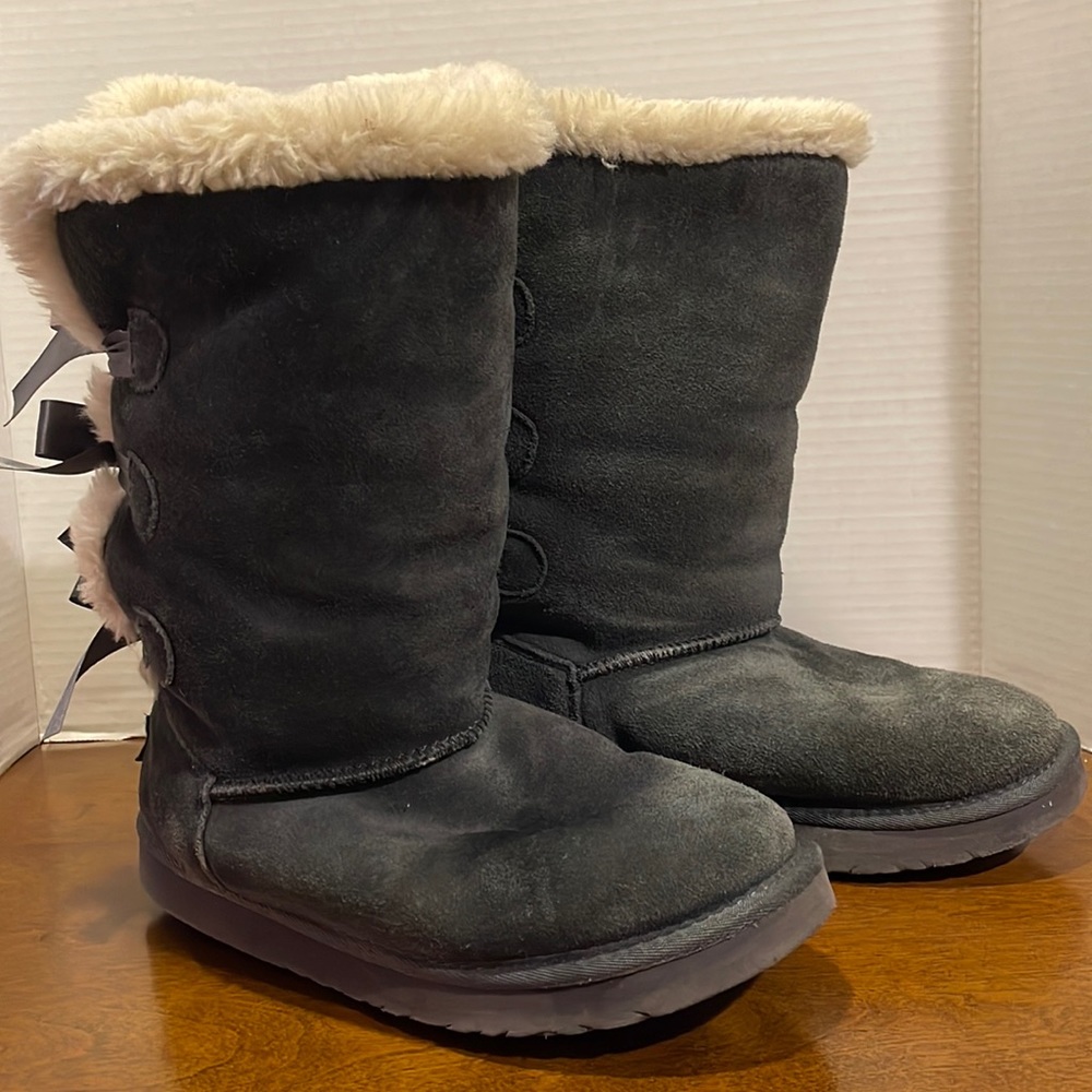 Ugg Australia bow tie mid calf boots gray womens size 8